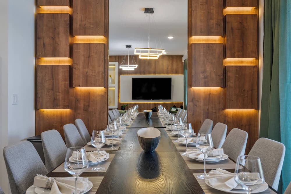 In-room dining