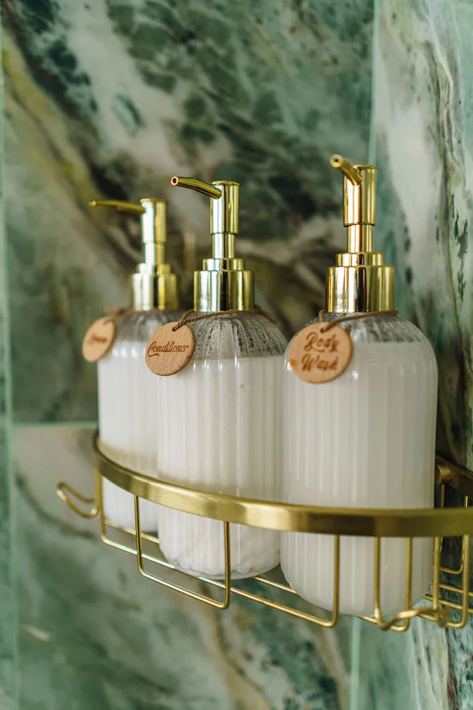 Bathroom amenities