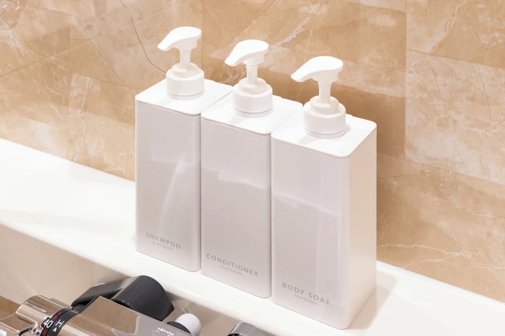 Bathroom amenities
