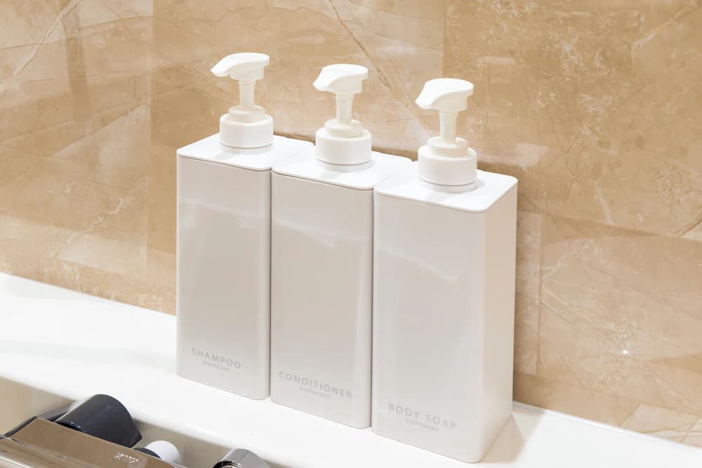 Bathroom amenities