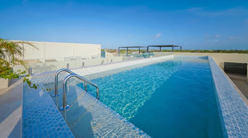 Rooftop pool