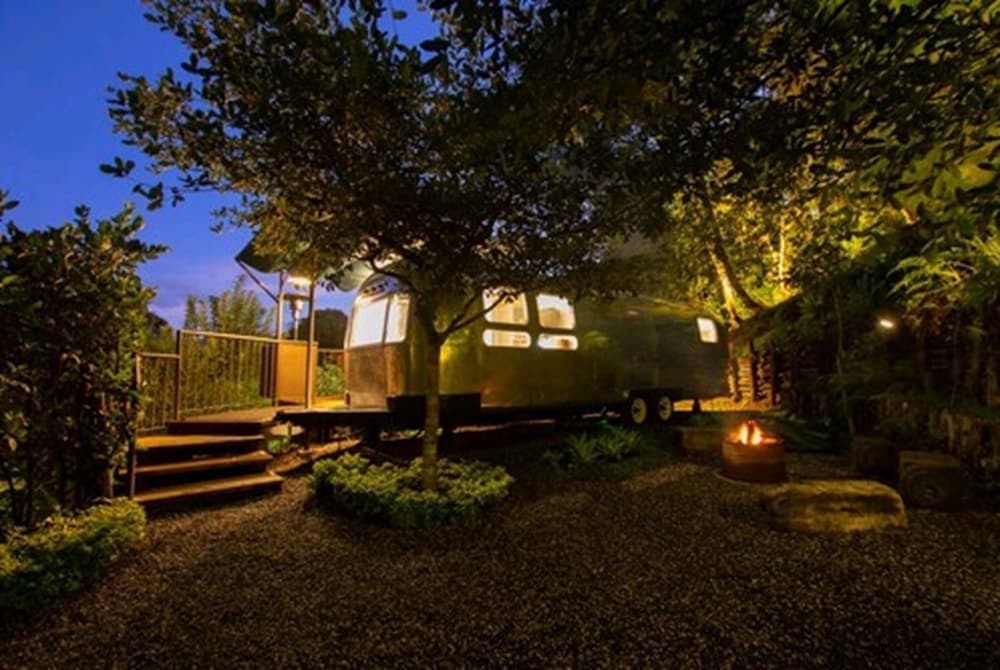 Jetted tub