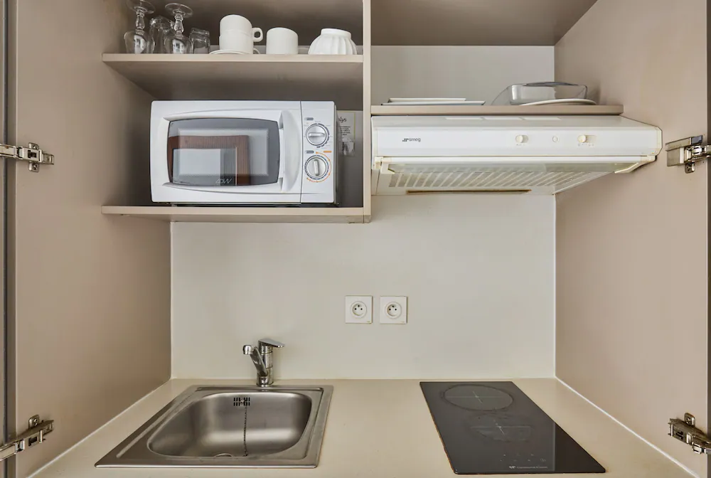 Private kitchenette