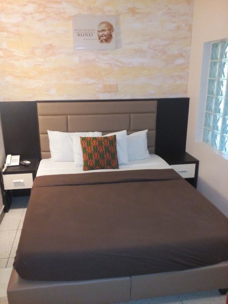 Primary image