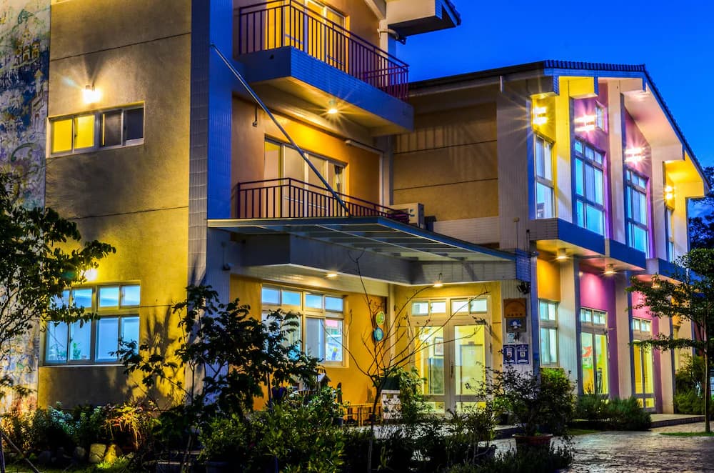 Front of property - evening/night