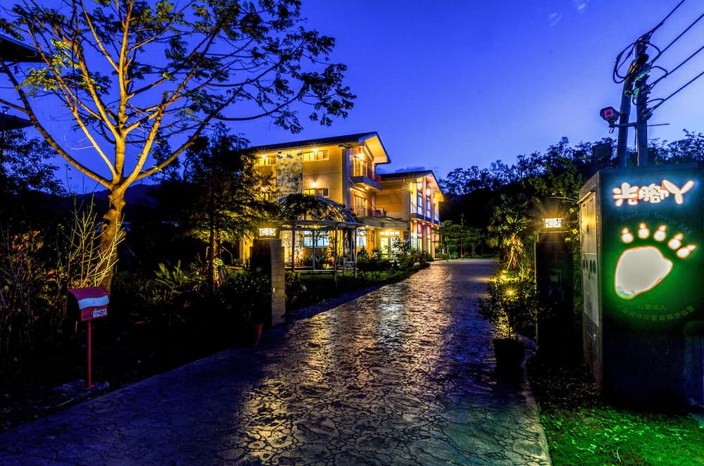 Front of property - evening/night