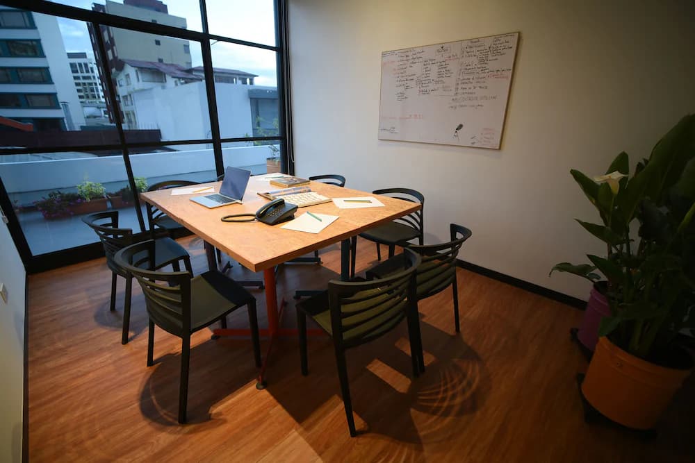 Meeting facility