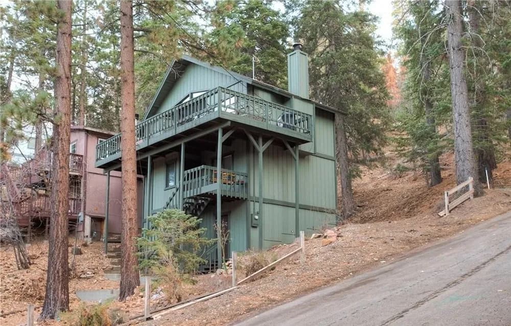 Primary image