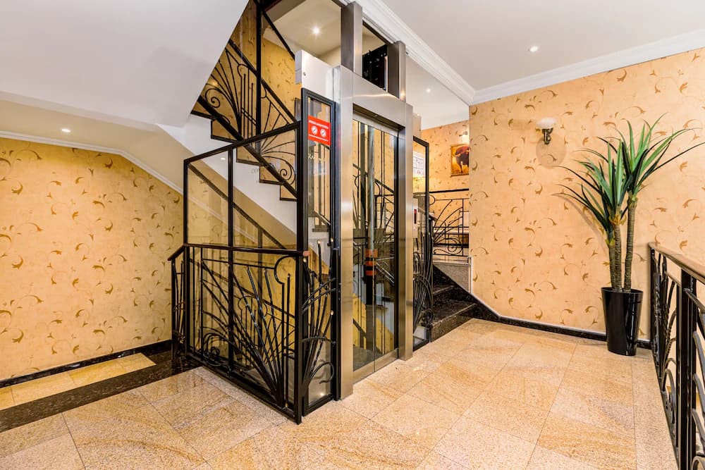 Elevator