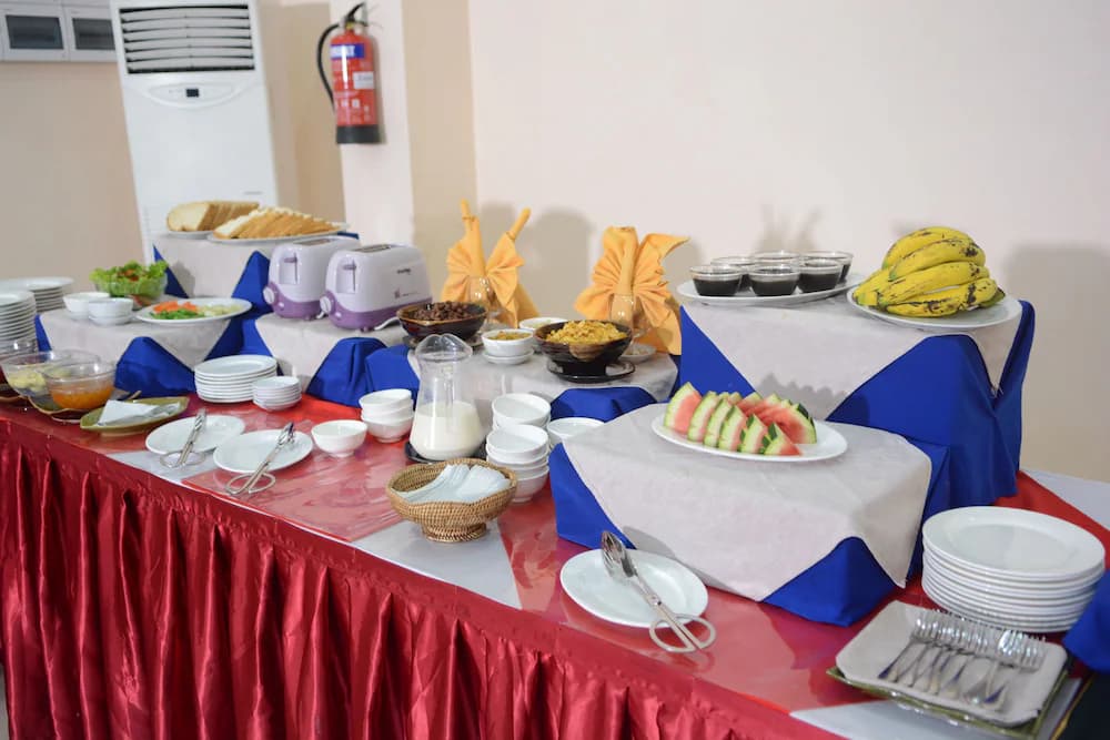 Breakfast buffet
