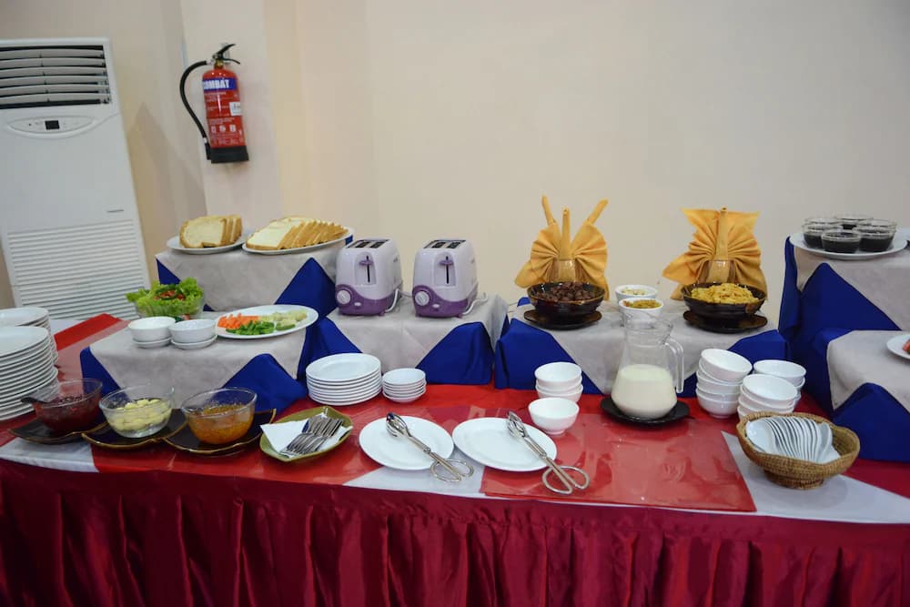 Breakfast buffet