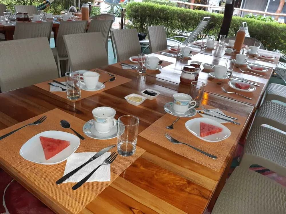 Breakfast area
