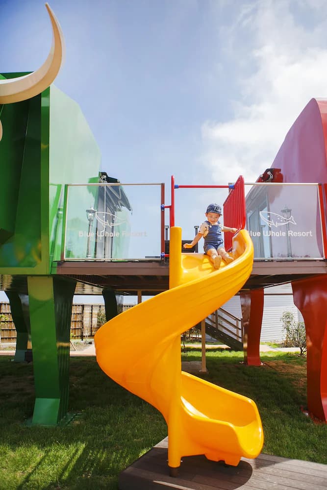 Children's play area - outdoor