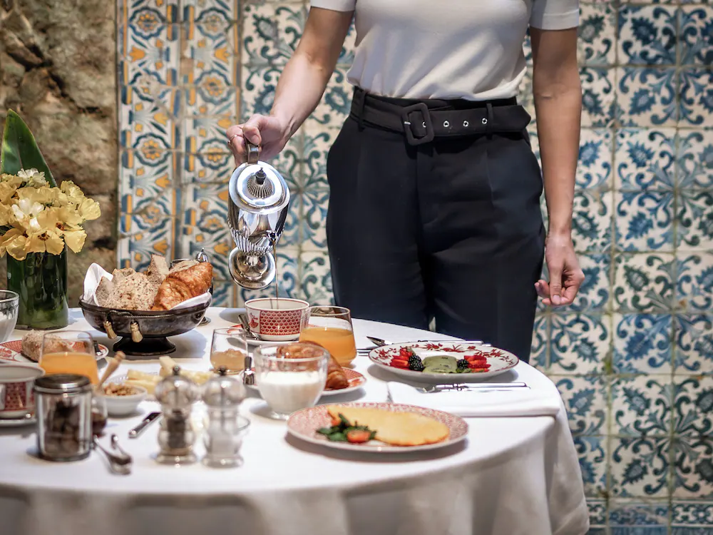 Room service - dining