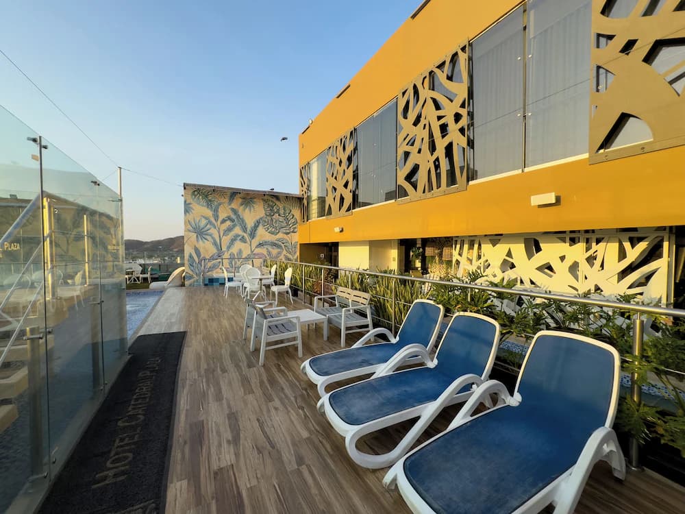 Sundeck