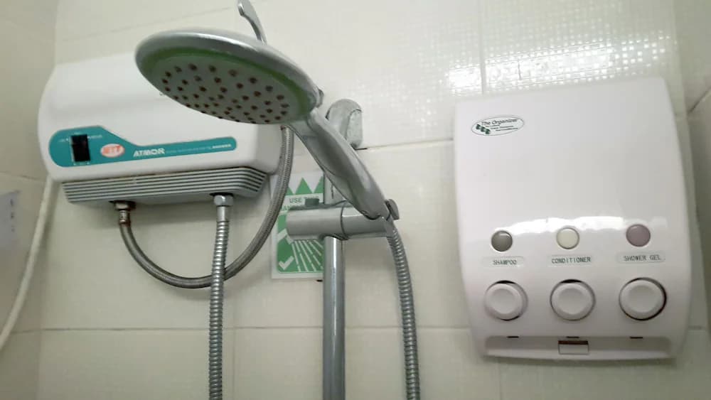 Bathroom amenities