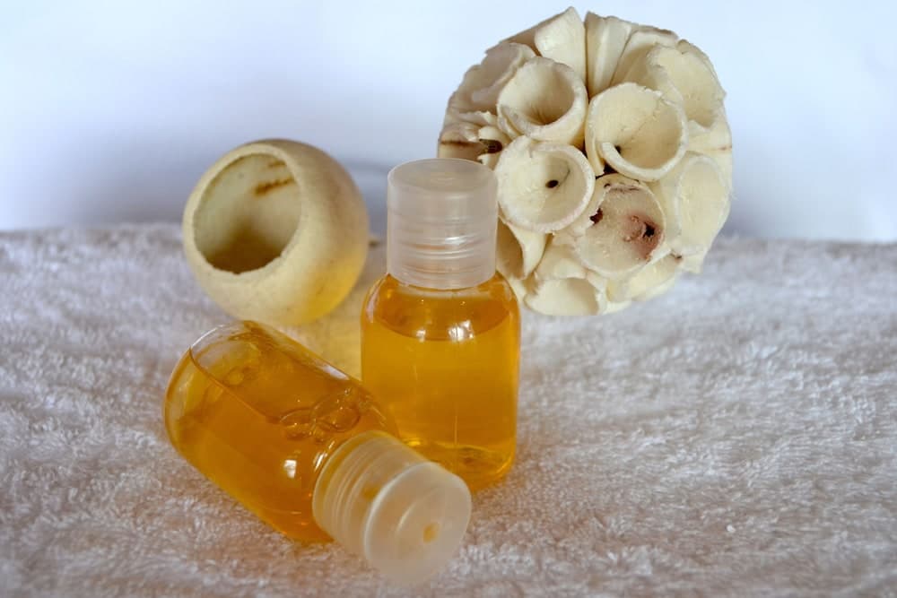 Bathroom amenities