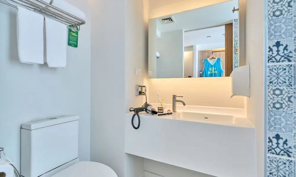 Bathroom amenities