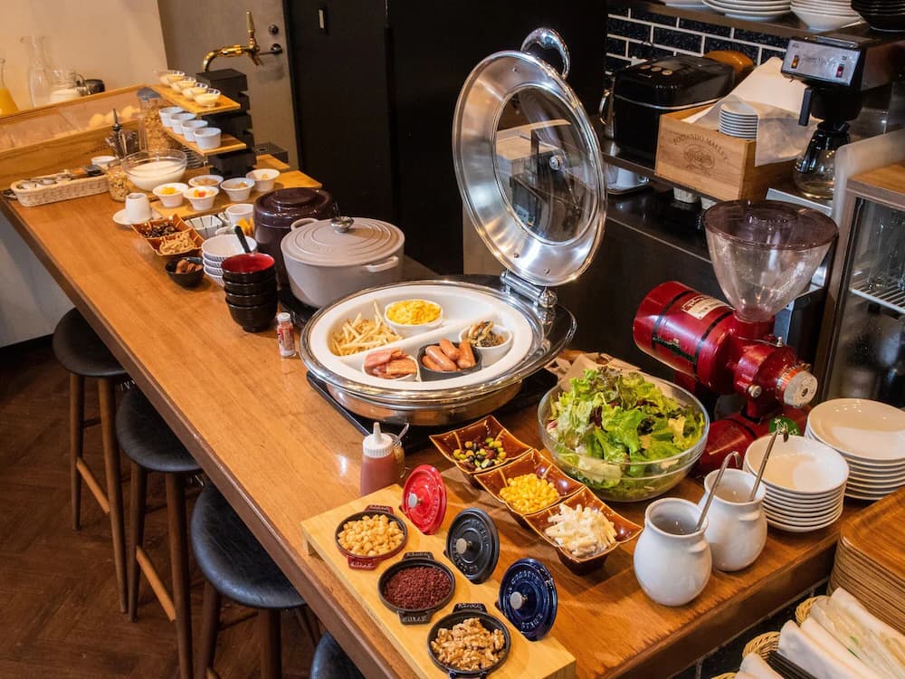 Breakfast buffet