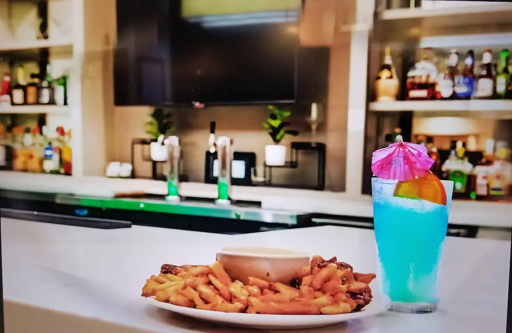 Lobby lounge