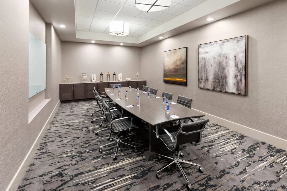 Meeting facility