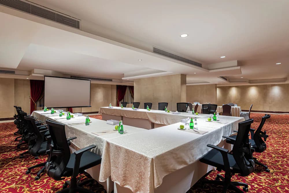 Meeting facility