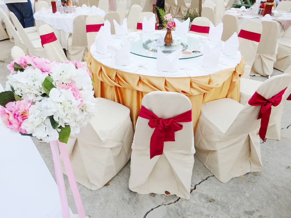 Indoor wedding