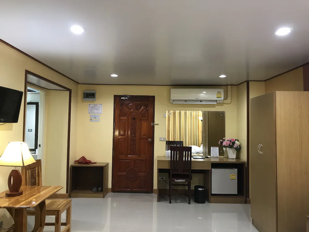 Room amenity