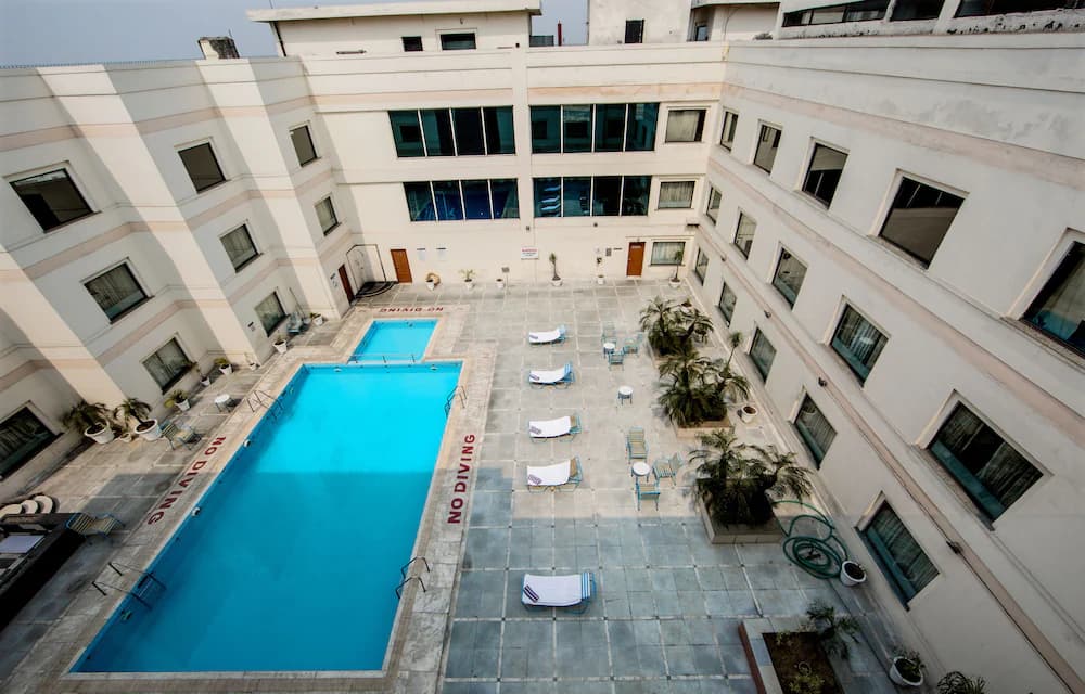 Pool
