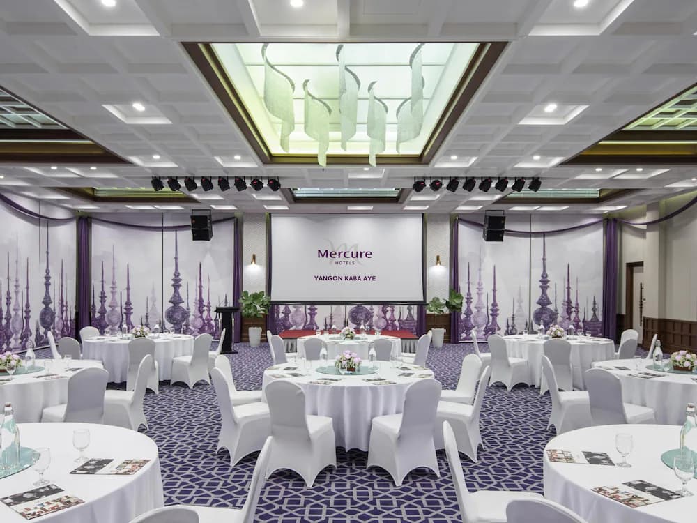 Indoor wedding
