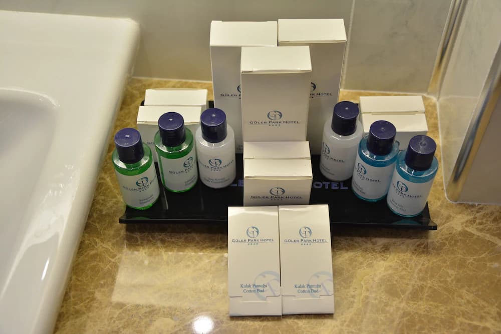 Bathroom amenities