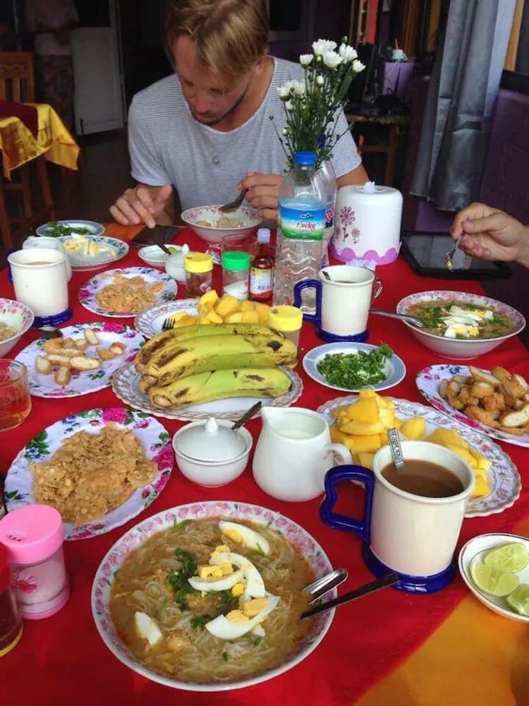 Breakfast meal