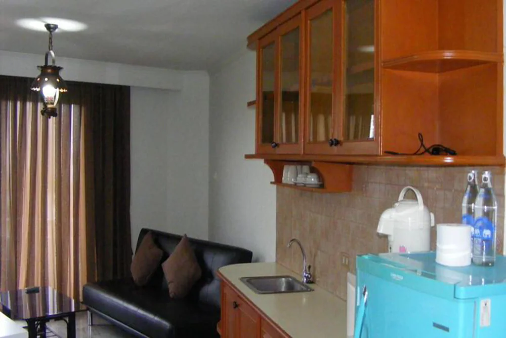 Private kitchenette