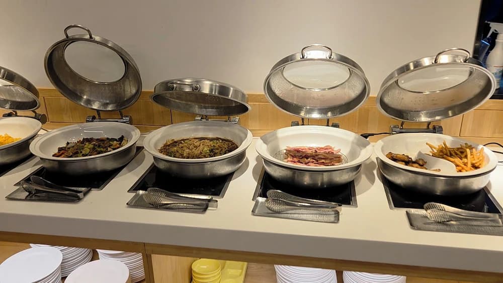 Breakfast buffet