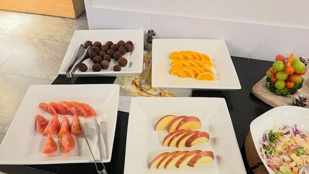 Breakfast buffet