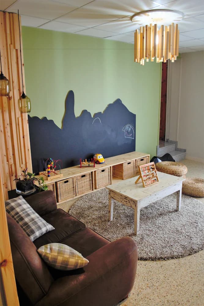 Children's play area - indoor