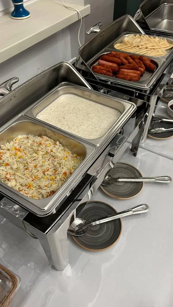 Breakfast buffet