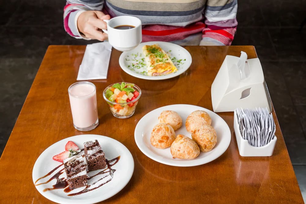 Breakfast meal