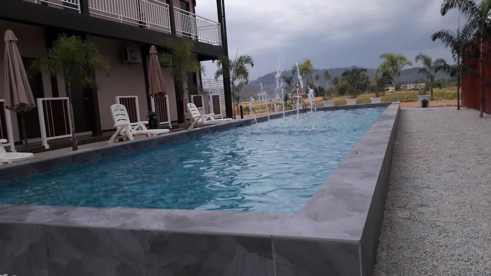 Sundeck