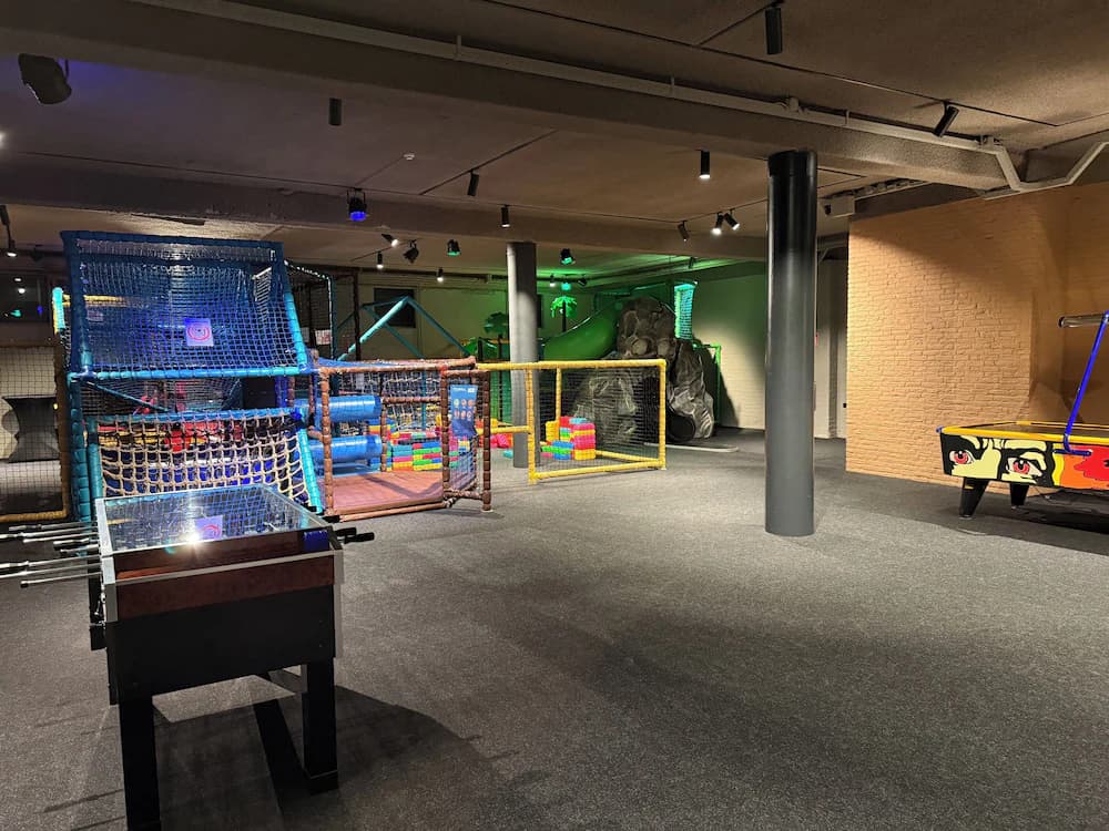 Children's play area - indoor