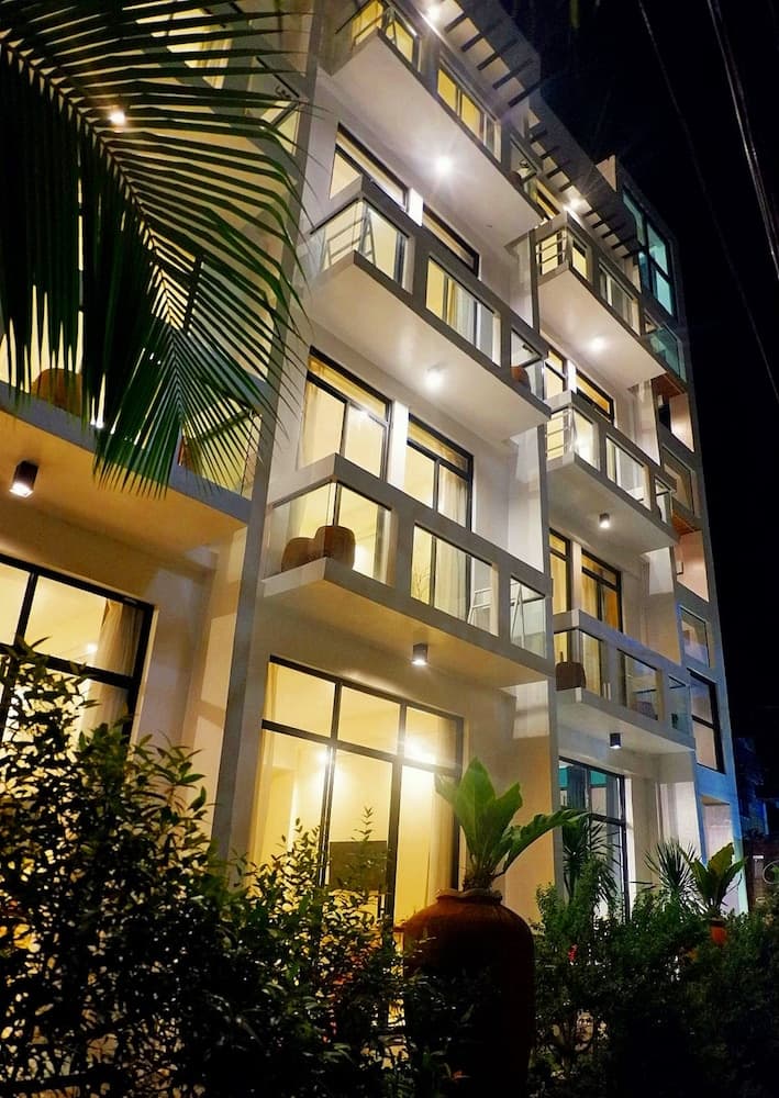 Front of property - evening/night