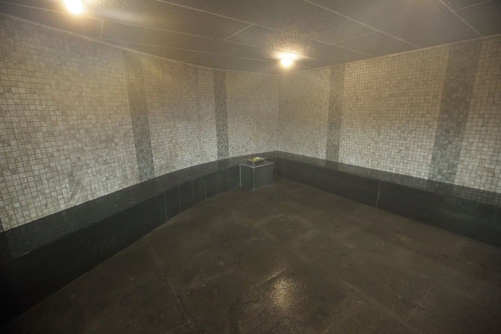 Steam room