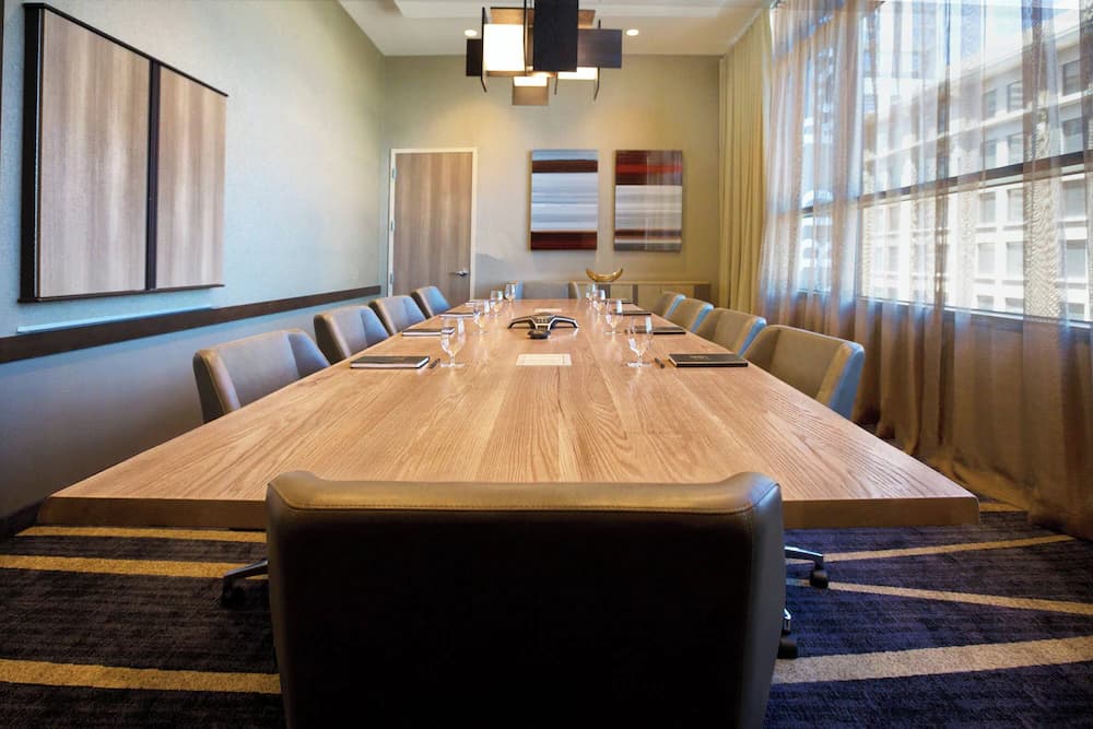 Meeting facility