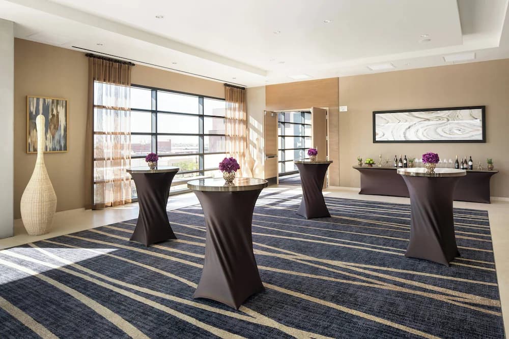 Meeting facility