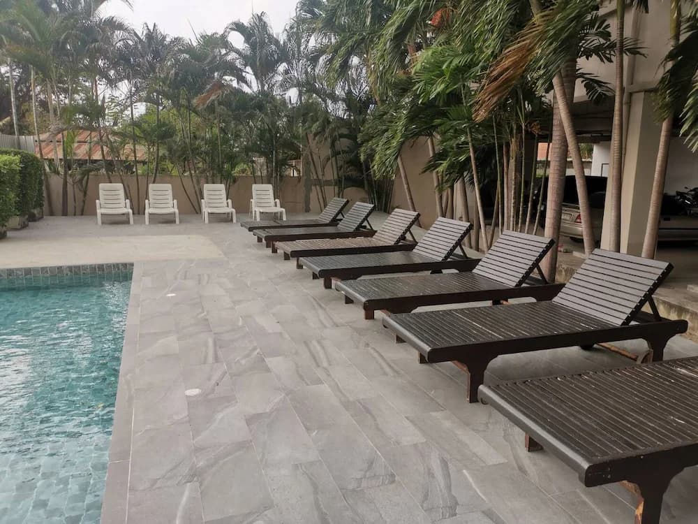 Sundeck