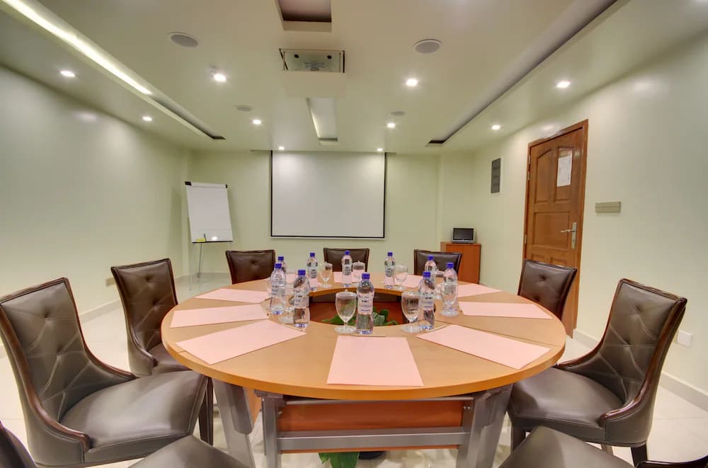 Meeting facility