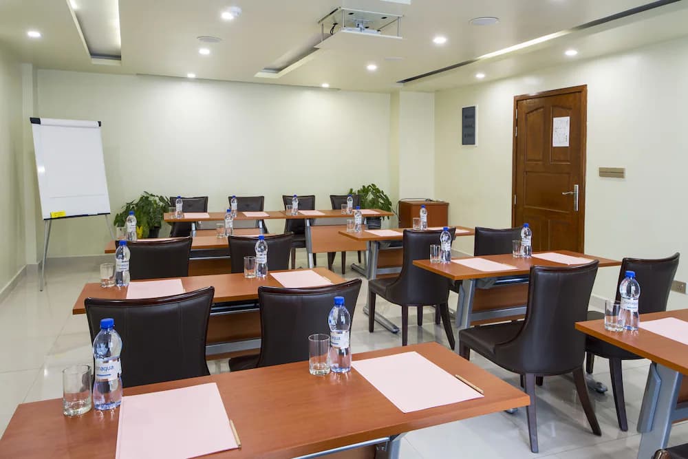 Meeting facility