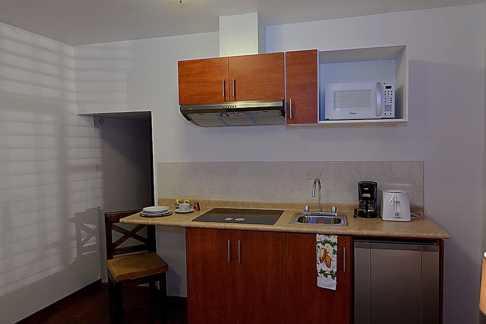 Private kitchenette