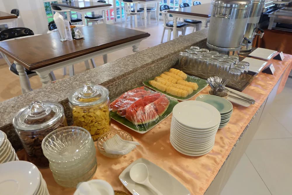 Breakfast area