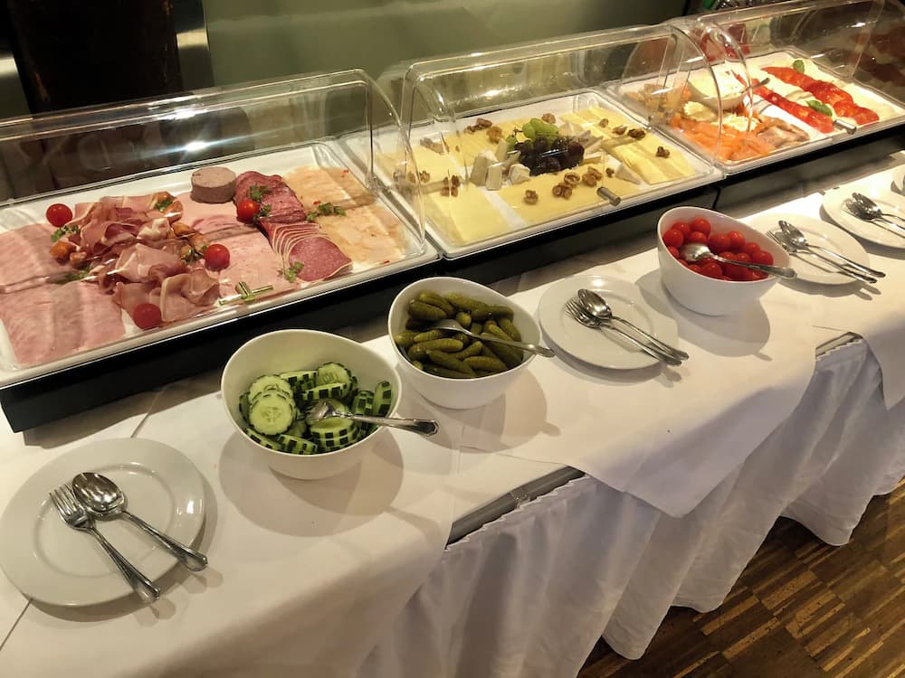Breakfast buffet